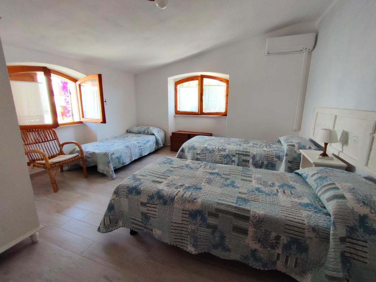 Gocce Di Mare Appartement Cala Gonone Buitenkant foto